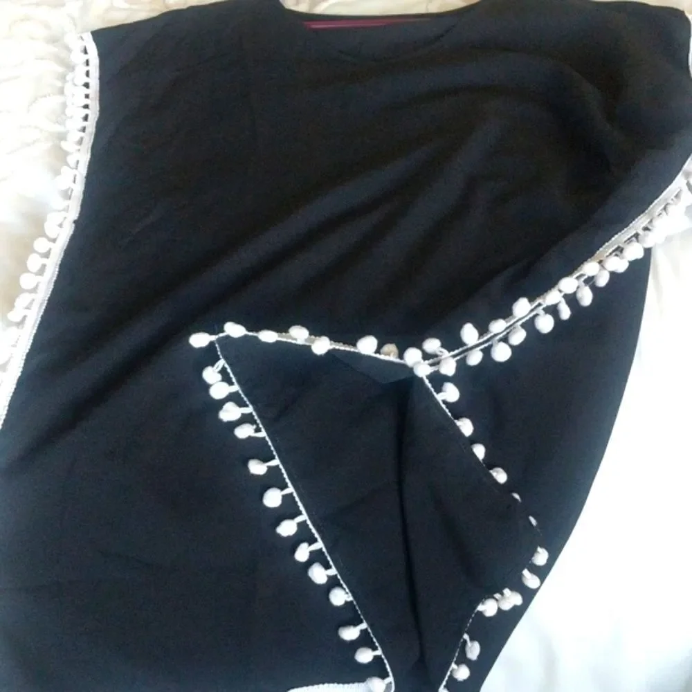 Black and White Lightweight Swimsuit Cover Up
